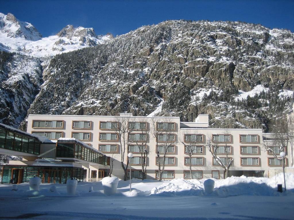 Hotel Continental Balneario De Panticosa Buitenkant foto