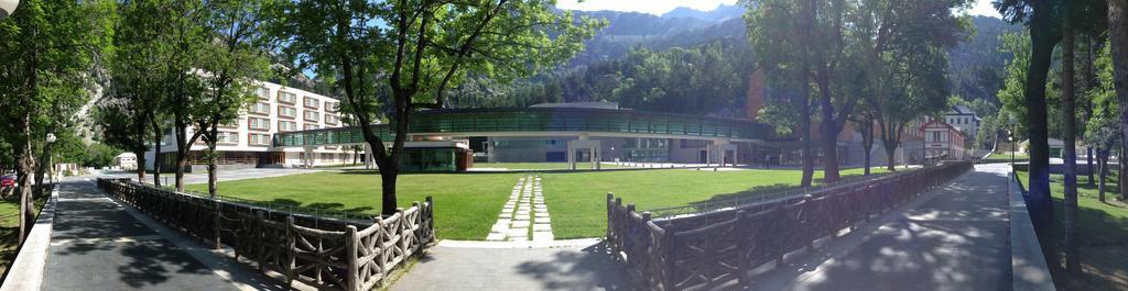 Hotel Continental Balneario De Panticosa Buitenkant foto