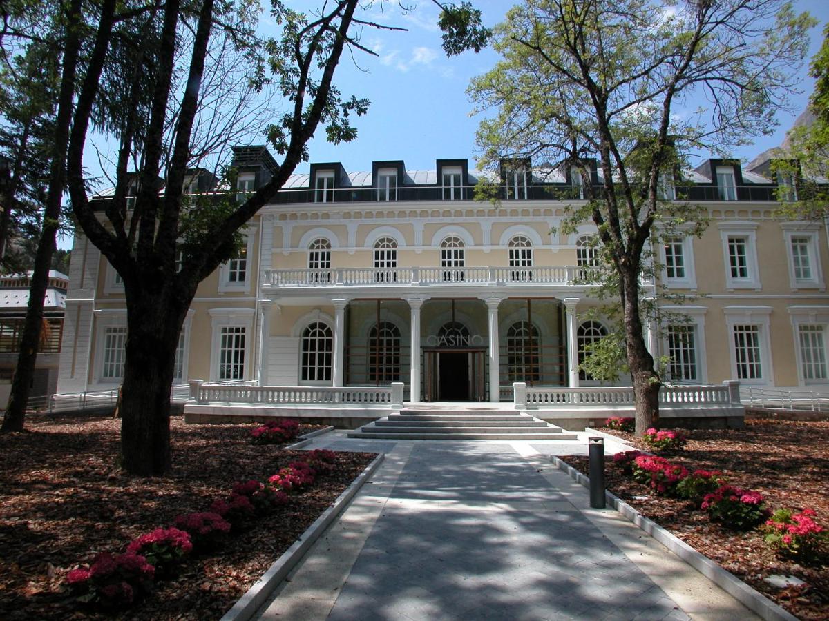 Hotel Continental Balneario De Panticosa Buitenkant foto
