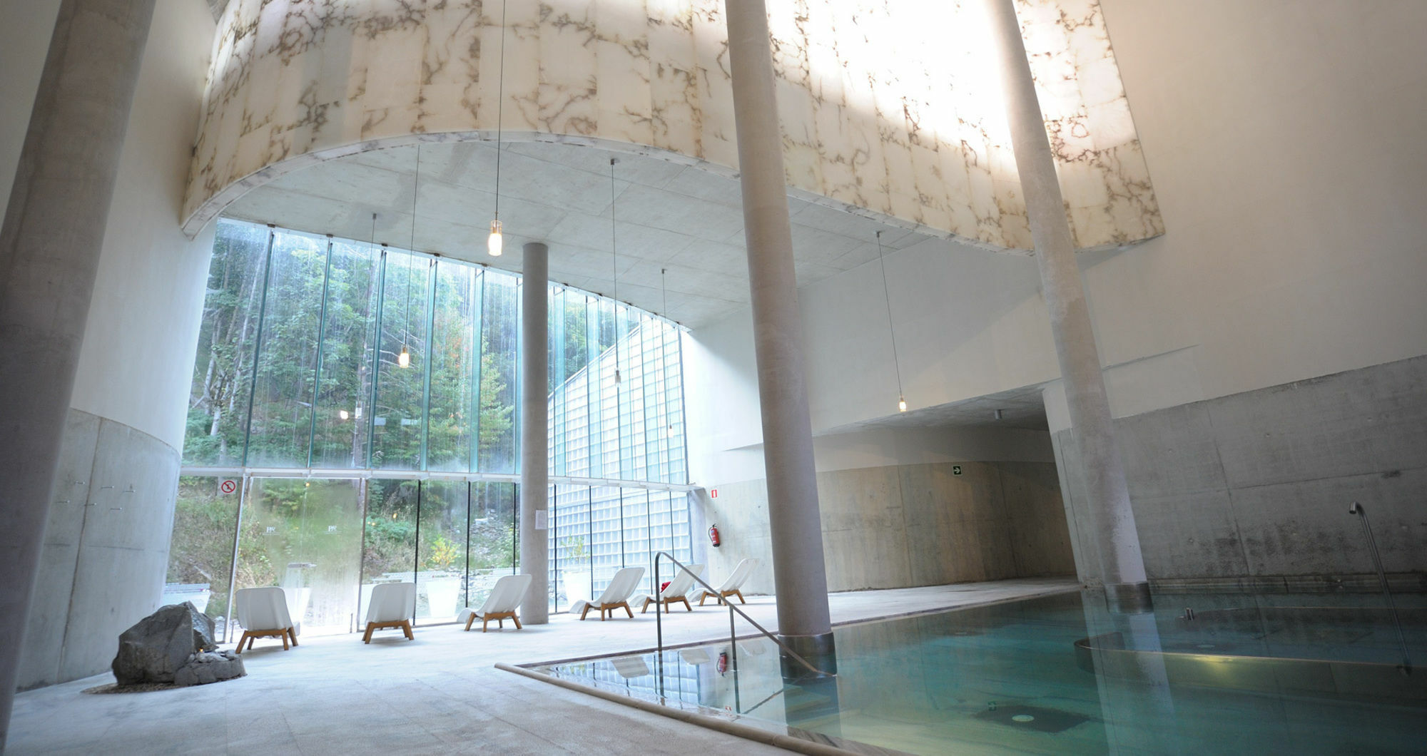 Hotel Continental Balneario De Panticosa Buitenkant foto